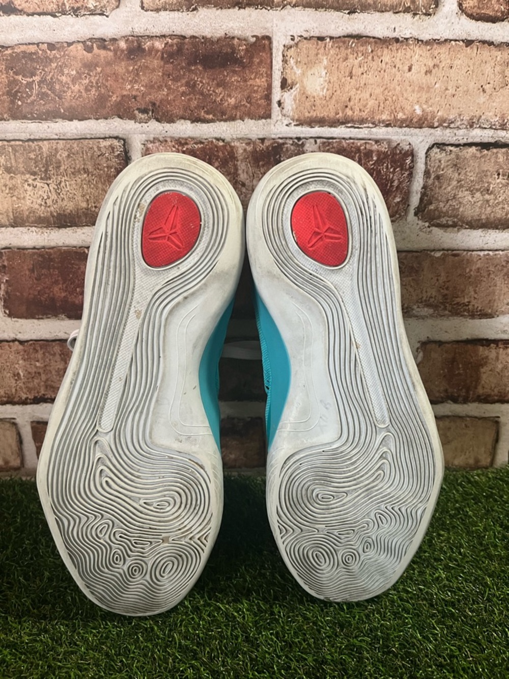 Nike - Picture 5 of 6